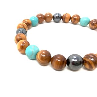 Bracelet made of olive wood beads with turquoise gemstones handmade on Mallorca unique piece of wood jewelry