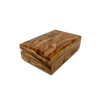 Casket 14x9x5cm made of olive wood handmade in Mallorca, treasure chest, storage box, jewelry