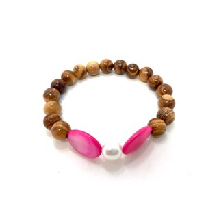 Bracelet made of olive wood beads with white pearl and pink gem stone handmade in Mallorca