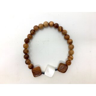 Bracelet made of olive wood beads with rhombic applications of olive wood and white gemstone handmade in Mallorca